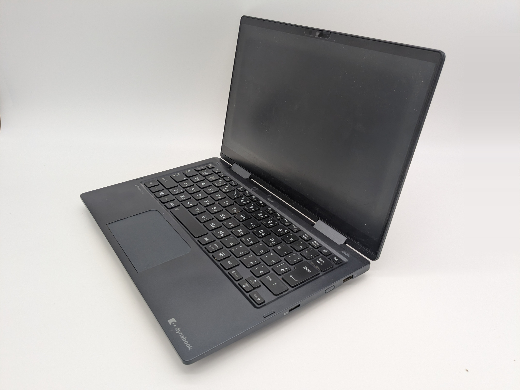 【C品】Dynabook V83/HS 16GB/256GB